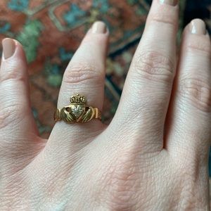Claddagh Gold ring with small diamond